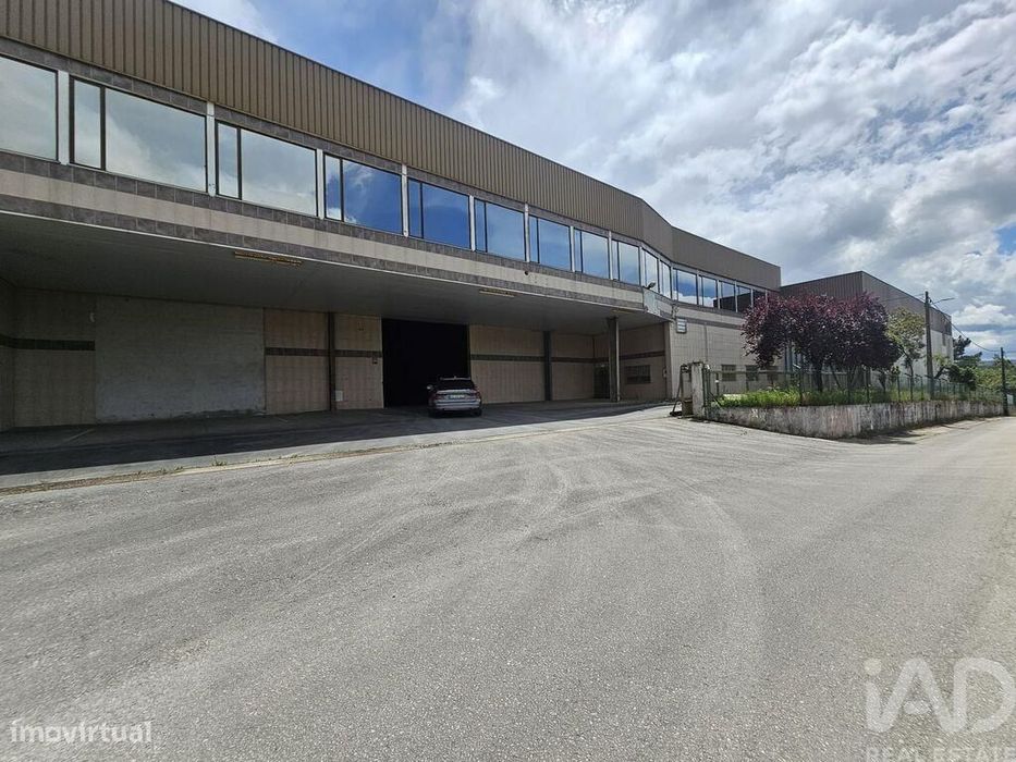 Hangar em Nossa Senhora das Misericórdias de 2764,00 m2