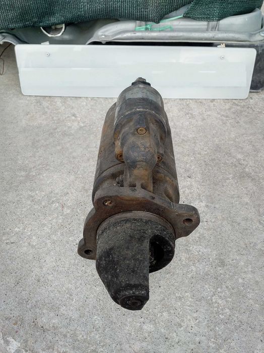 Motor de arranque Bosch 24V Nissan Atleon