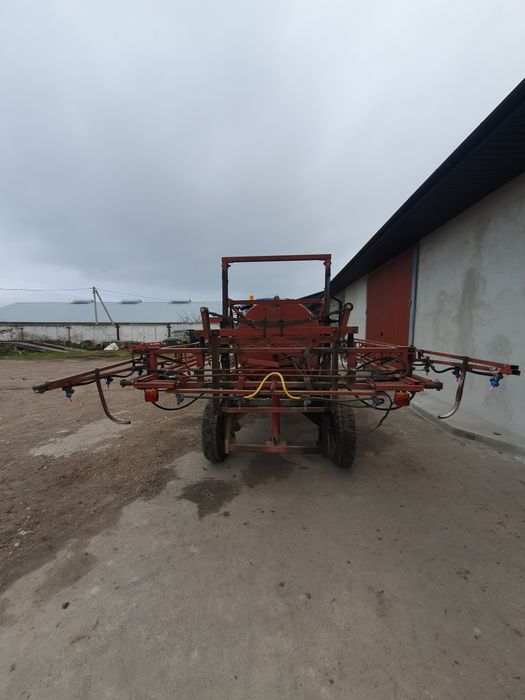 Оприскувач прицепний 18 метрів