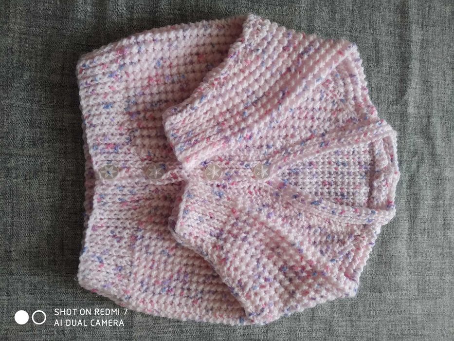 Sweterek niemowlęcy dla dziewczynki rozm 62-68cm[3-6mies]