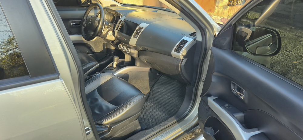 Mitsubishi Outlander XL 3.0