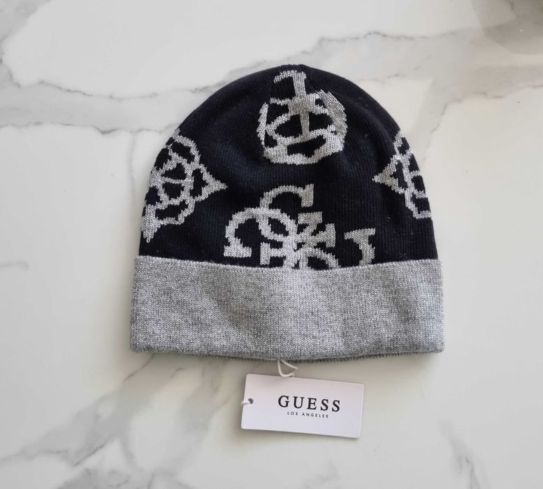 Czapka damska Guess