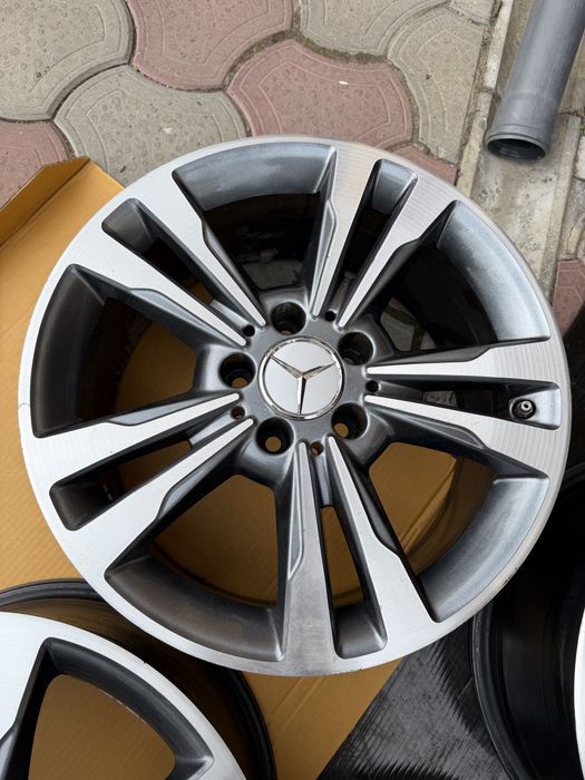 Диски Mercedes-Benz 5/112 ET48 R17