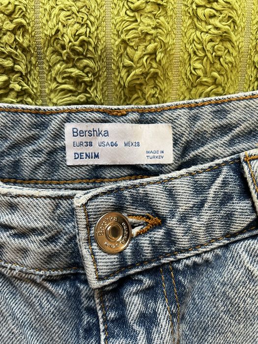 Шорти джинсові жіночі Bershka  турецький котон  розмір М