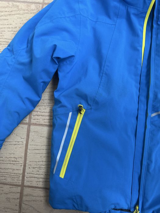 Продам дитячу лижну куртку CMP на 6 років