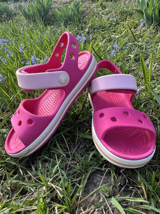 Crocs c9 босоніжки на липучці