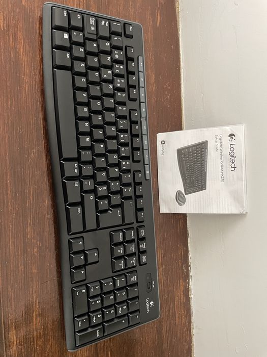 Teclado sem fios Logitech NOVO
