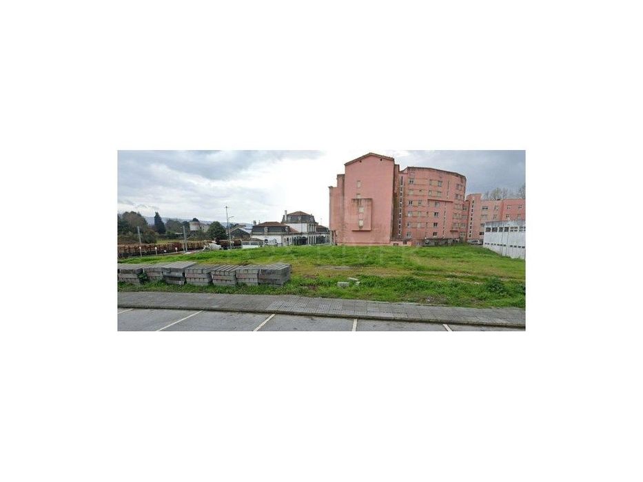 Terreno para construção, Centro de Valença