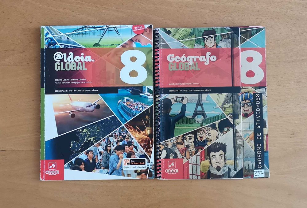 Manuais escolares 8°ano