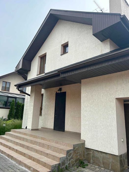 Продам ВЕЛИКОЛЕПНЫЙ Дом на Павловом Поле,23 августа(код 5427)