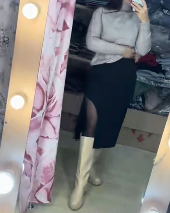 Очень красивая Спідниця 52-54 до 115,довжина 80см