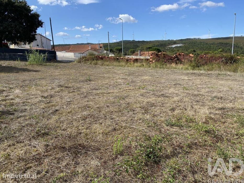 Terreno em Arrabal de 1687,00 m2