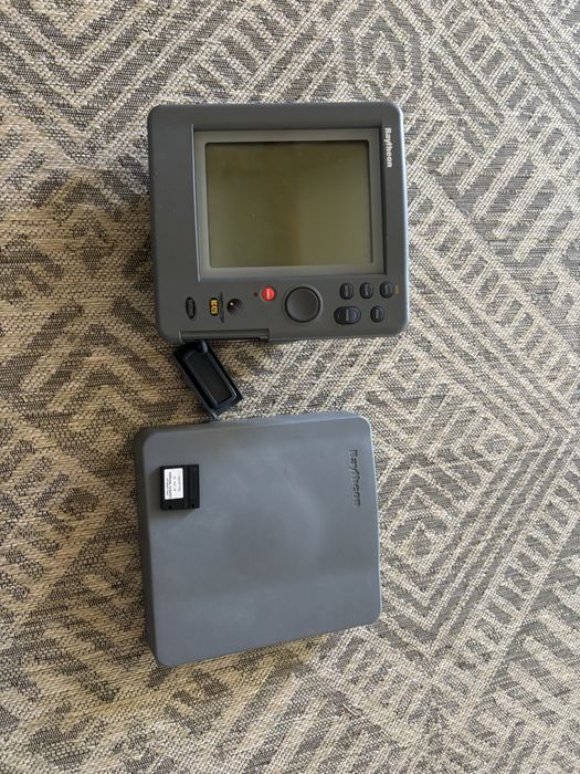 GPS Raytheon Marine RC420