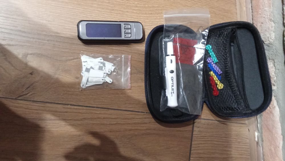 Contour Plus Link - nowoczesny glukometr USB Bluetooth