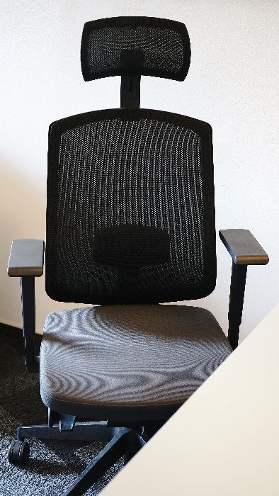 Fotel obrotowy/krzesło obrotowe SAVA