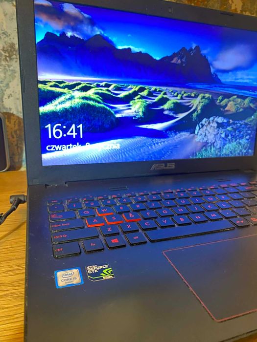 Laptop Gamingowy Asus ROG