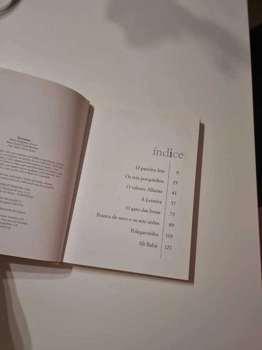 3 livros - Colecção "Contos de Sempre" Volumes I, II e III