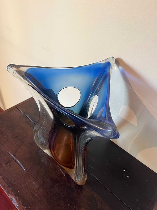 Centro de Mesa / Jarra / Escultura em Vidro Artístico – Azul e Âmbar