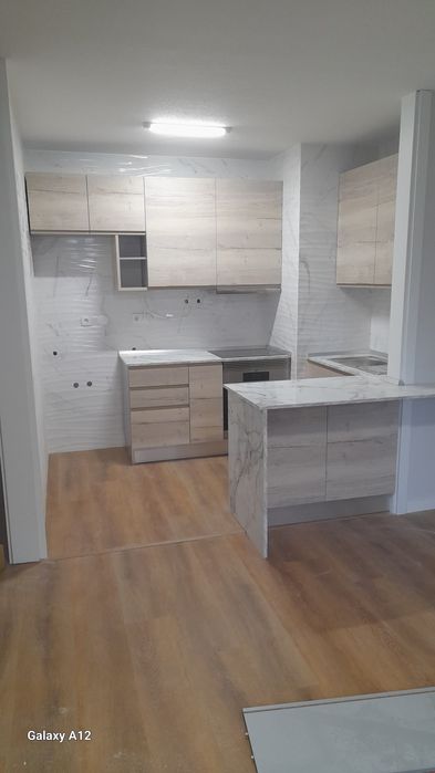 Cozinhas e roupeiros por medida