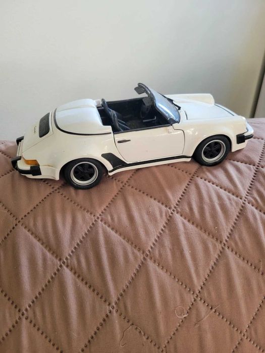 Porsche 2 Speedster + 1/18 + MAISTO + Portes Gratis