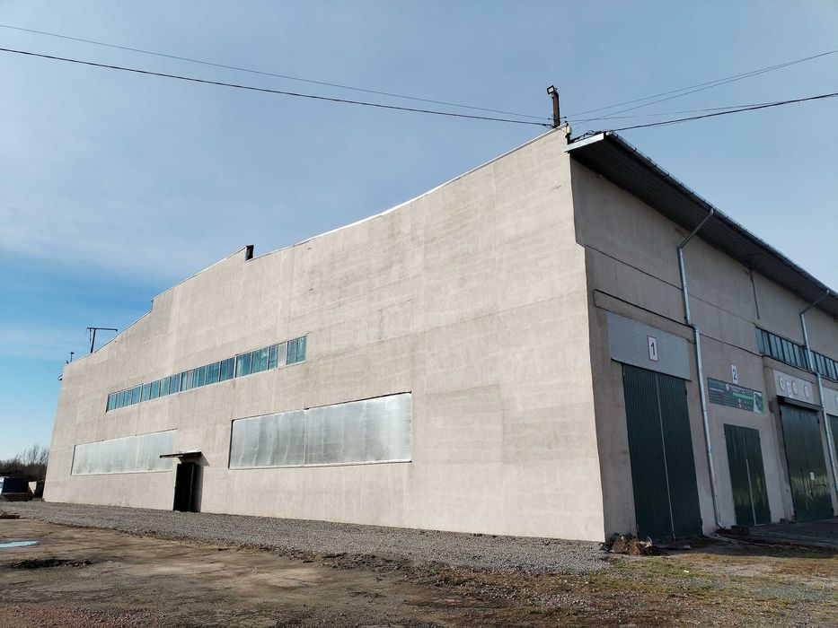 В аренду приміщення, бокси