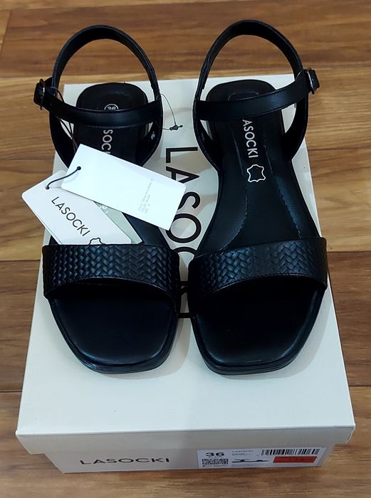 Sandaly damskie Lasocki 36