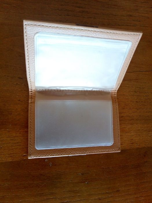 Conjunto de carteiras de imitação de couro e parcialmente com couro