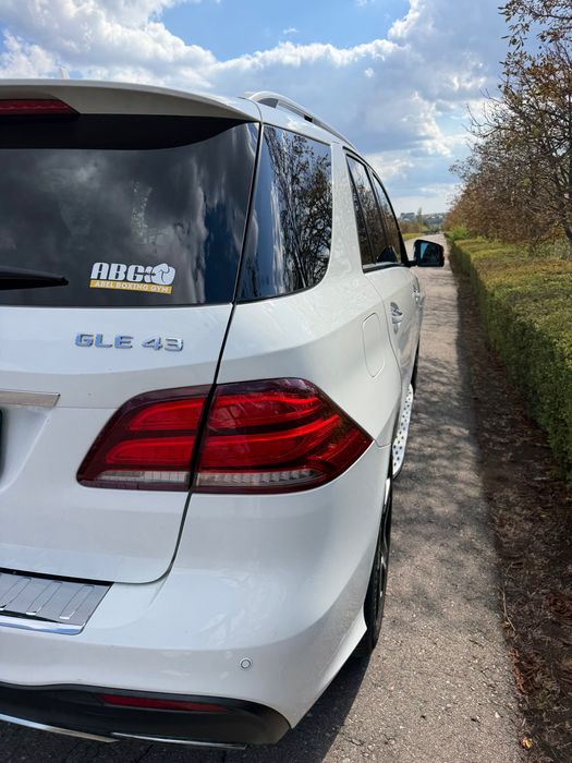 Mercedes-Benz GLE-Class 2017