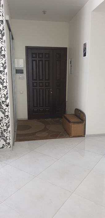 Продам шикарную двухкомнатную квартиру в Центре - Вид 4
