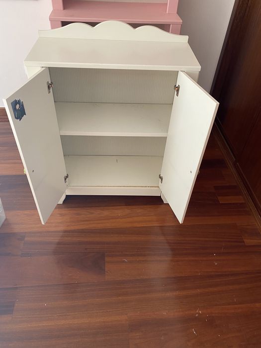 Conjunto de 2 moveis ikea Hensvik ( sapateira e trocador)