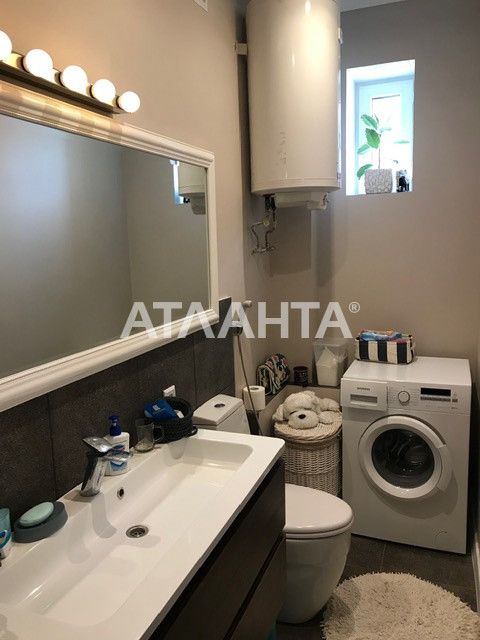 Дом с дизайнерским ремонтом и мебелью . Фонтанка.