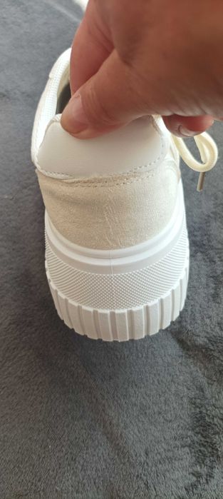 Sneakersy damskie na platformie, bananowe, 36.