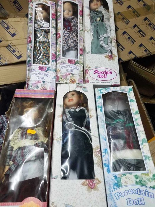 Lote de bonecas de porcelana