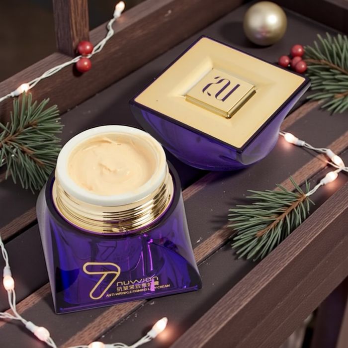 Krem przeciwzmarszczkowy wygladzający zmarszczki wielozadaniowy