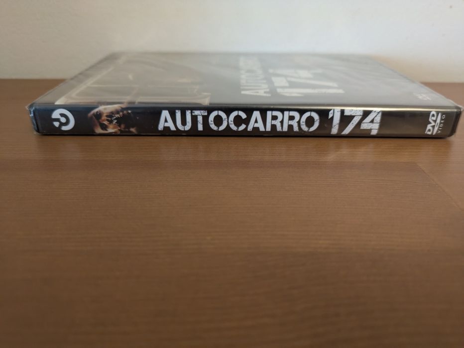 DVD NOVO e SELADO - " Autocarro 174 " 2002