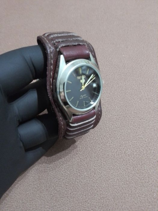 Продам часы наручные Seiko