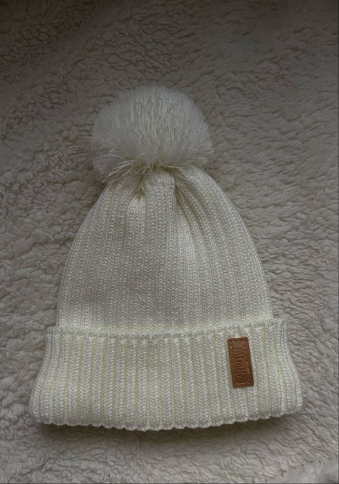 Продам нову зимову шапку