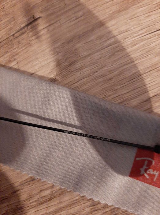Ocúlos Ray-Ban Castanhos hastes finas - Novos Nunca usados
