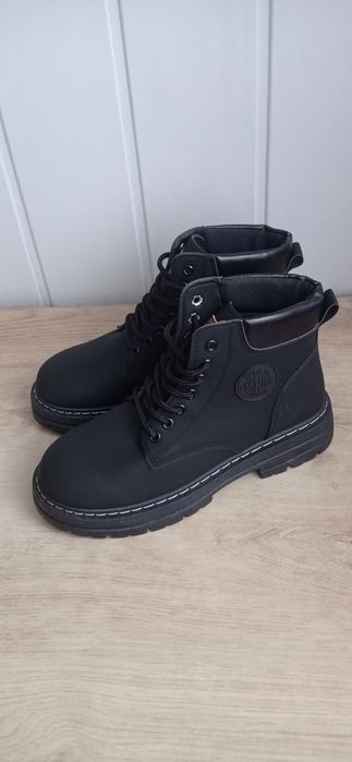 Buty wysokie 41-26 cm