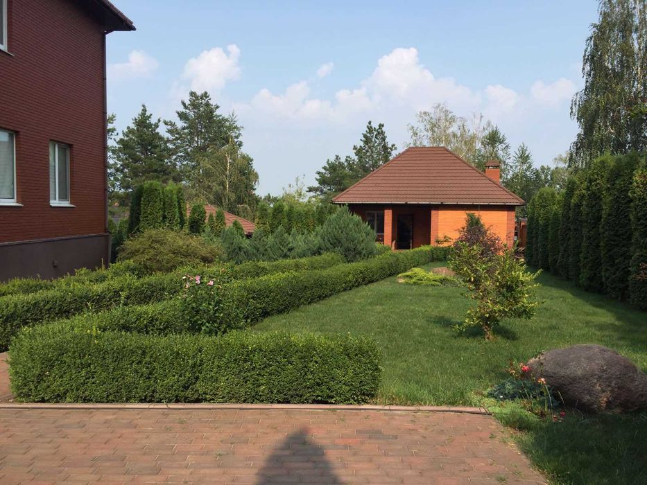 Продажа дома с. Гореничи 370м евроремонт, 45 соток, лес-без %