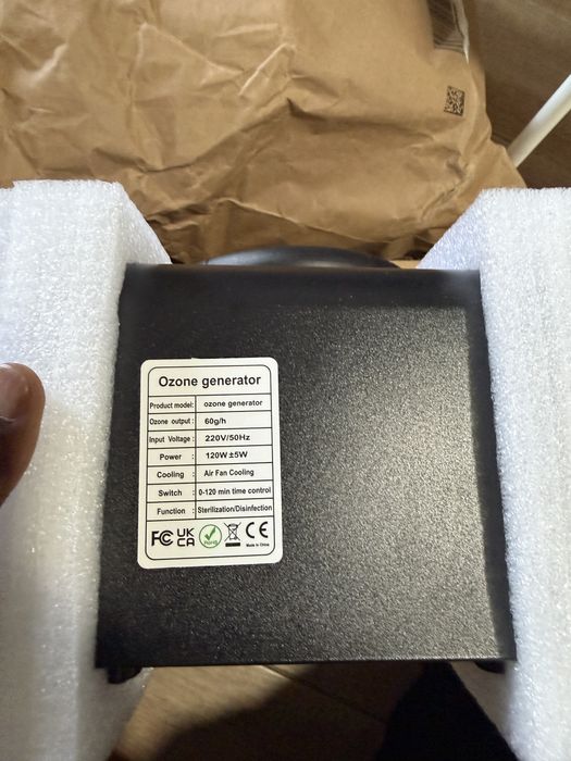 Gerador de Ozono Ozone Air Disinfector HF258 — NOVO, nunca utilizado.