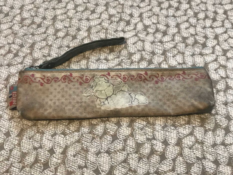 Stary piórnik szkolny NICI