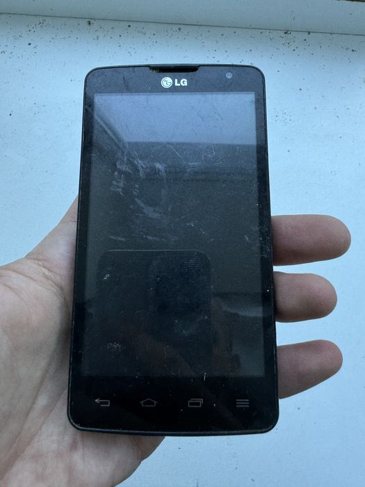 Планшет та телефон