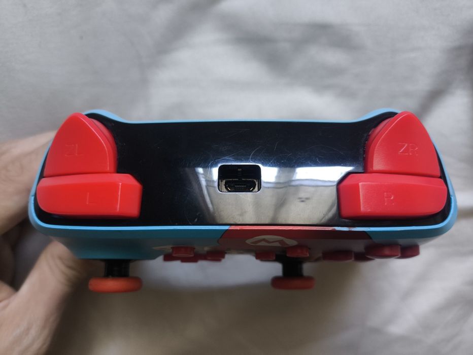 Comando Genérico Mario (Nintendo Switch)