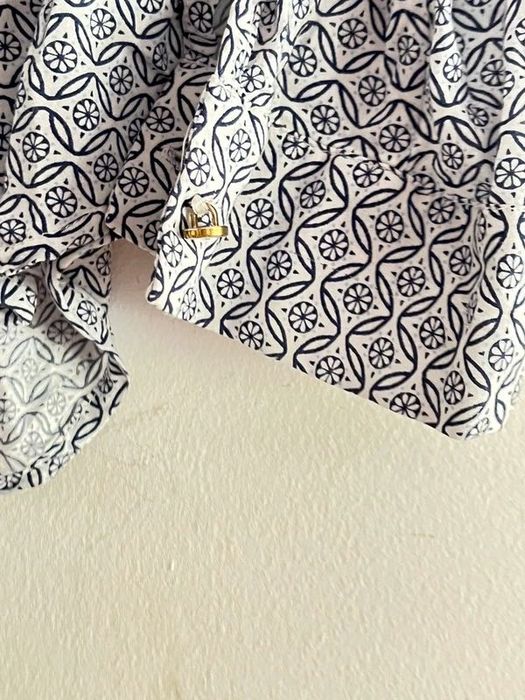 Camisa Cortefiel Branca com padrão azul marinho L