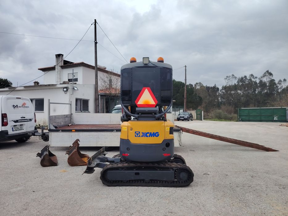 Mini Giratória XCMG XE 15