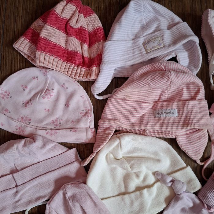 12 szt czapeczki ok 62-68