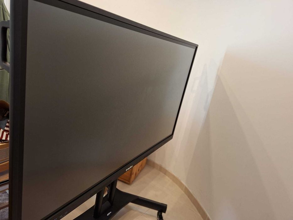 Monitor Interativo Digital - Traulux