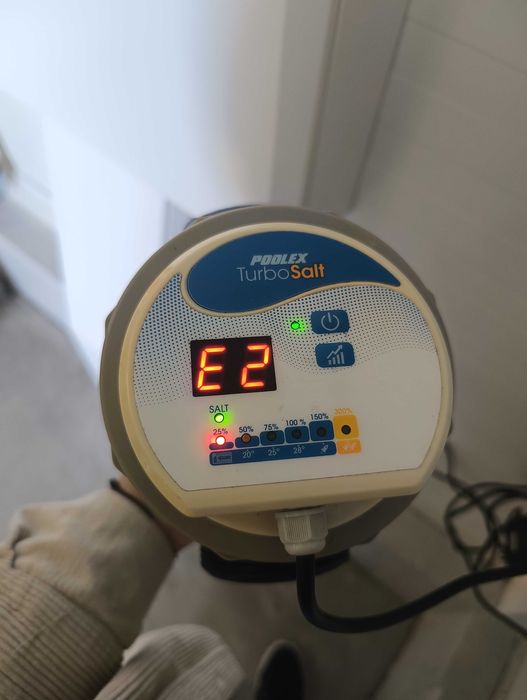 POOLEX Turbo Salt, Kompaktowy System Elektrolizy Basenowej, uzdatnianie wody do 80m3 model 800