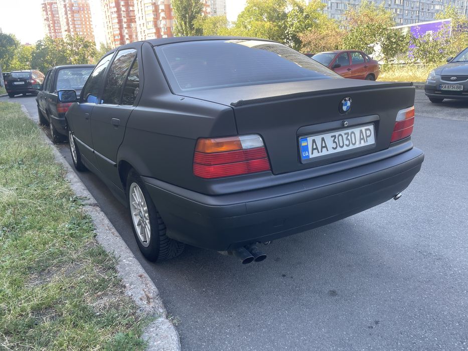 BMW E36 2.5 газ/бенз акпп